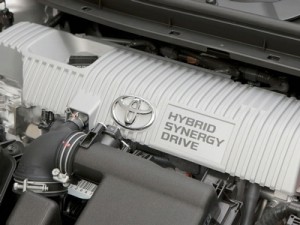 Mazda koupila licenci na hybridní systém Toyoty