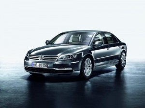 VW Phaeton odhalil facelift pro rok 2011